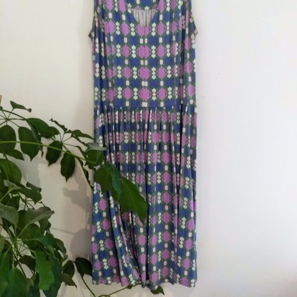 Vintage dress with purple diamonds - Picture 2 of 3